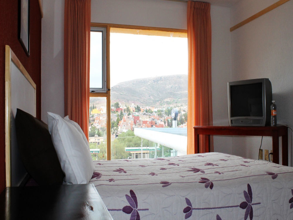 Hotel Gracia Zacatecas Guadalupe  Exteriör bild